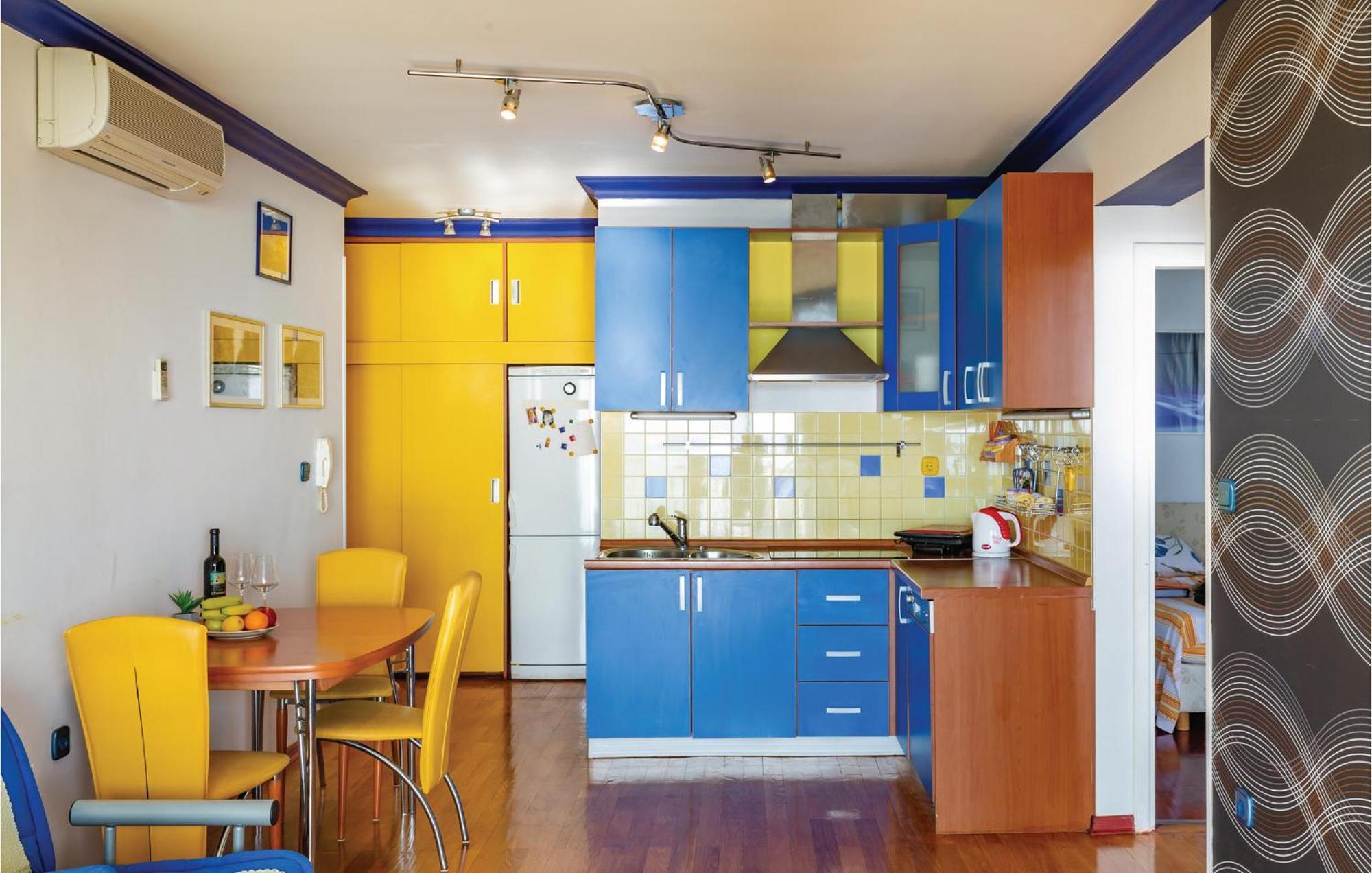 Stunning Apartment In Brela With Wifi Exteriér fotografie